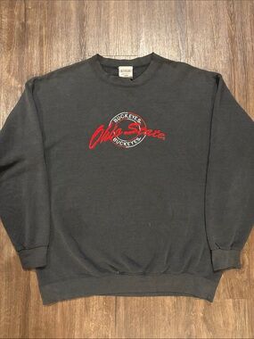 Vintage Ohio State University men’s large crewneck stitched logo